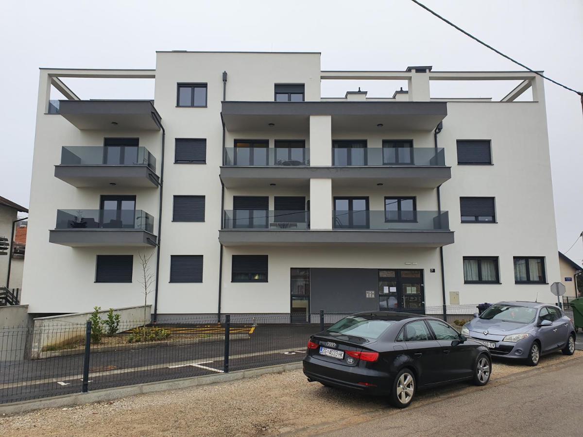 Apartman Luka Záhřeb Exteriér fotografie